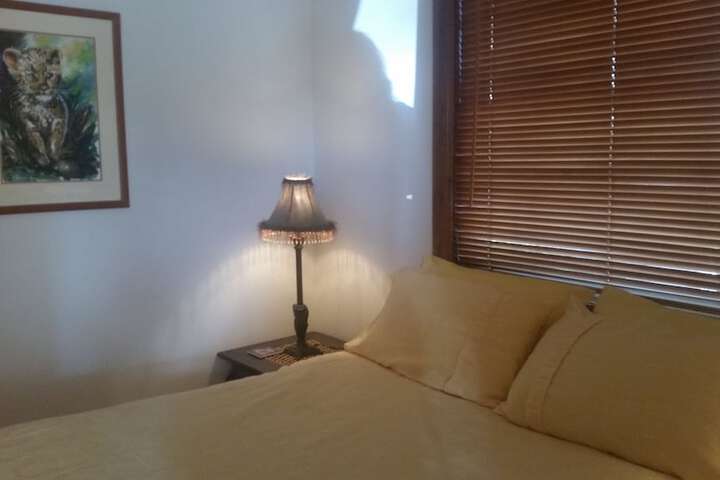 Room 7 of 68