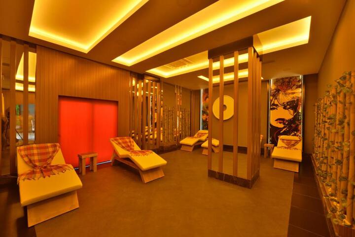 Spa 5 of 23