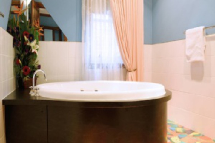 Hot Tub 260 of 360