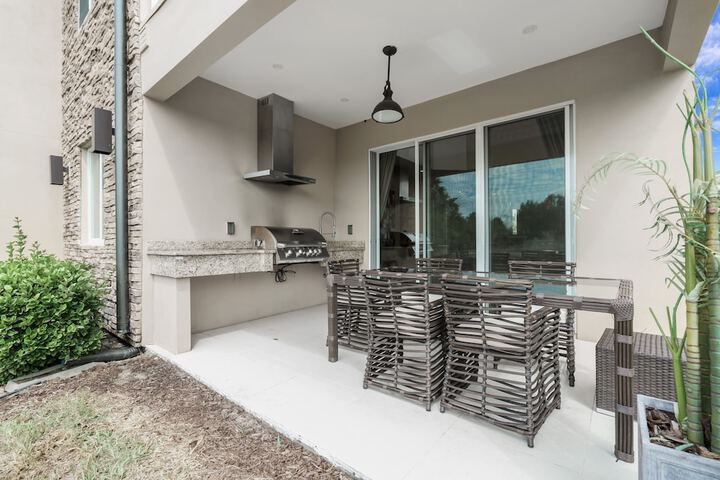 Terrace/Patio 31 of 36