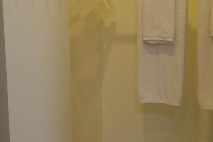 Room 29 of 68