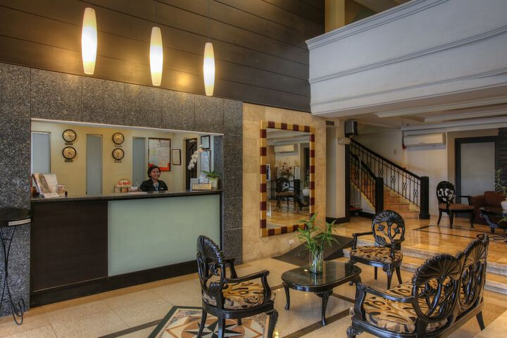 Hotel Interior 4 of 56