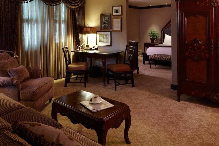 Room 22 of 89