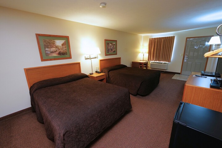 Room 2 of 6
