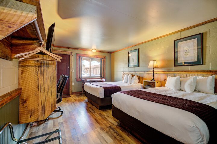 Room 4 of 56