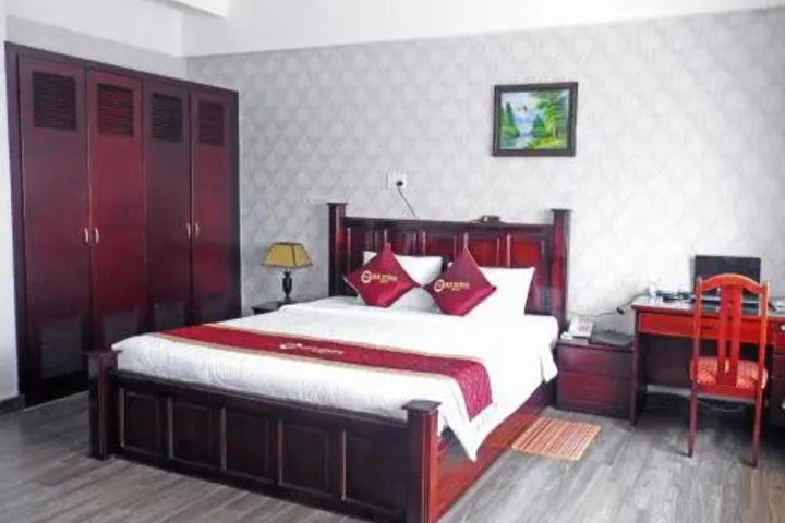 Room 3 of 19