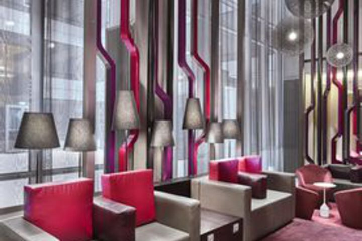 Hotel Lounge