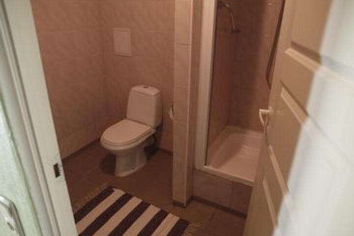 Room 44 of 65
