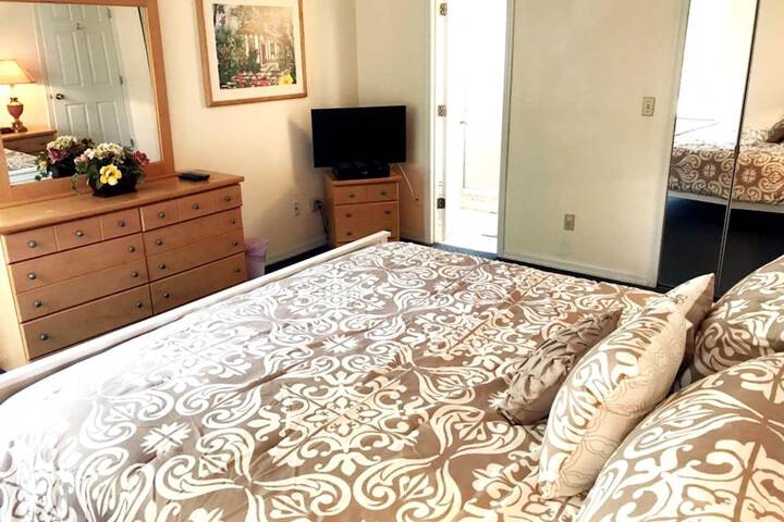 Room 5 of 22