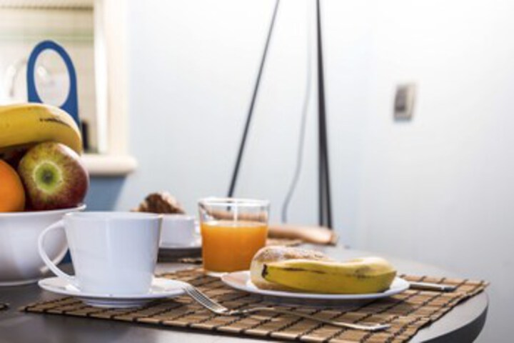 Breakfast/Coffee Service 6 of 35