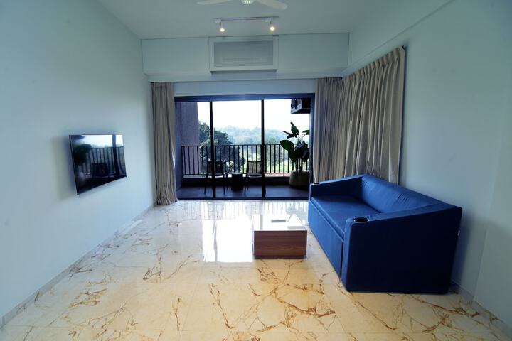 Room 43 of 103