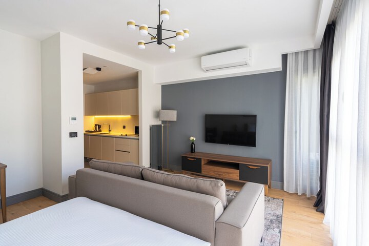 Room 36 of 74