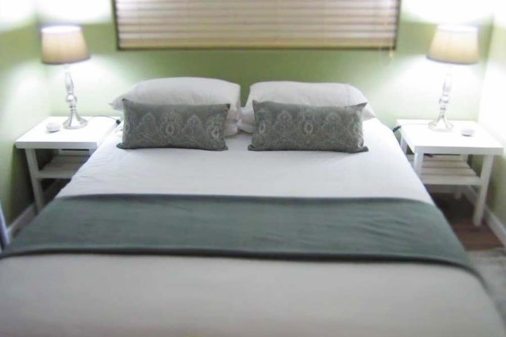 Room 6 of 26