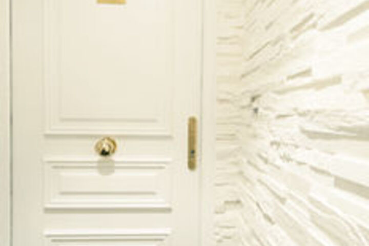 Room 18 of 36