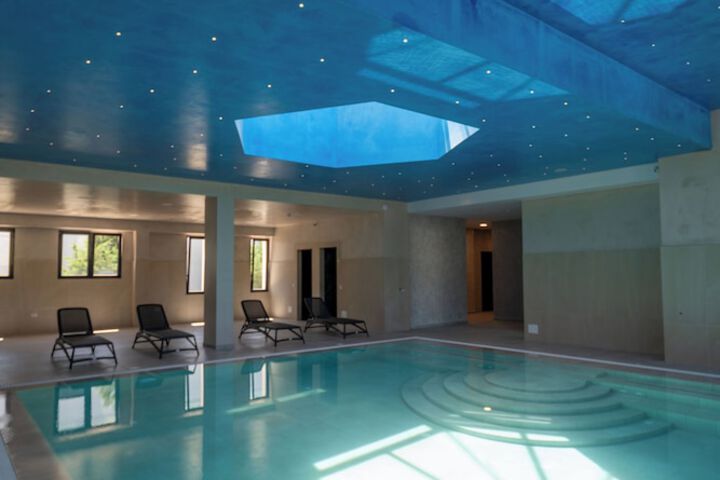 Pool 56 of 75