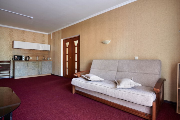 Room 21 of 56
