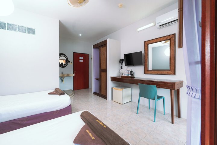 Room 14 of 47