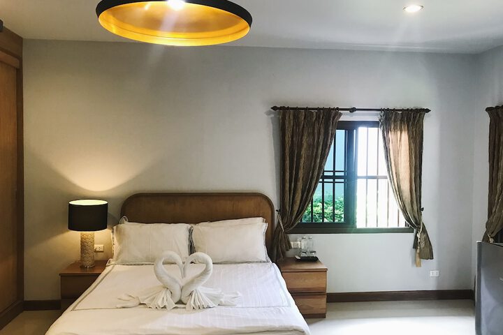 Room 17 of 35