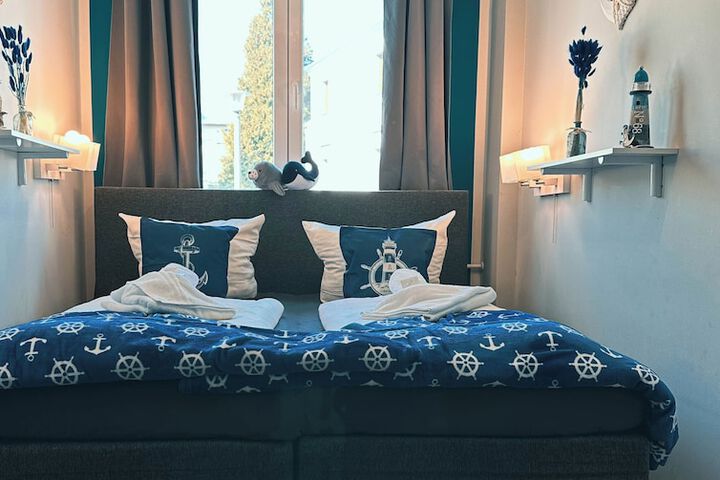 Room 21 of 54