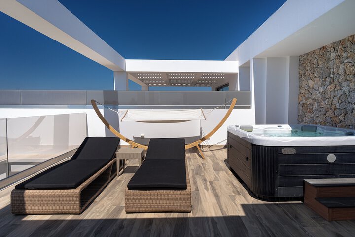 Terrace/Patio 63 of 178
