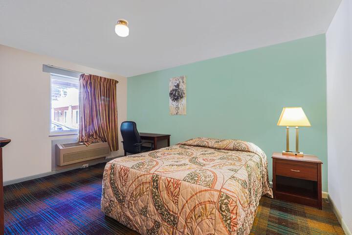 Room 23 of 26