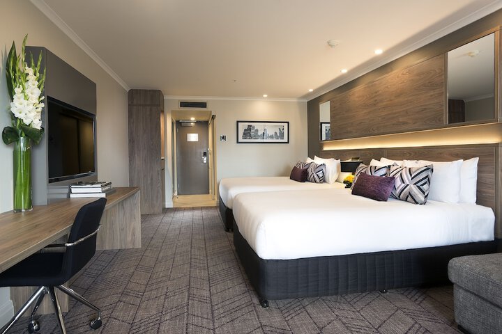 Room 13 of 92