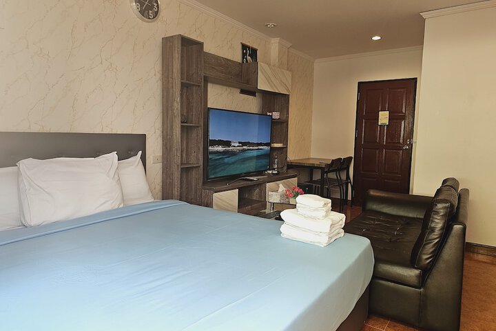Room 14 of 147