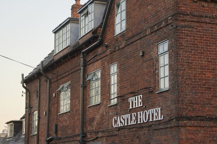 Hotel 71 of 72