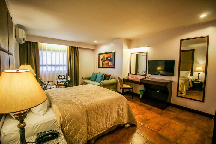 Room 20 of 101