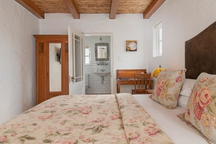 Room 5 of 160