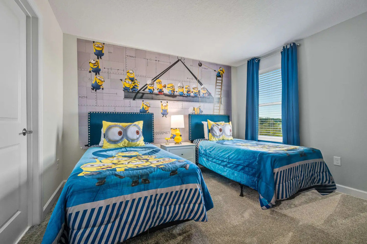 Room 3 of 18
