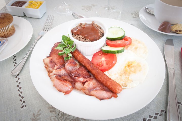Breakfast/Coffee Service 56 of 63