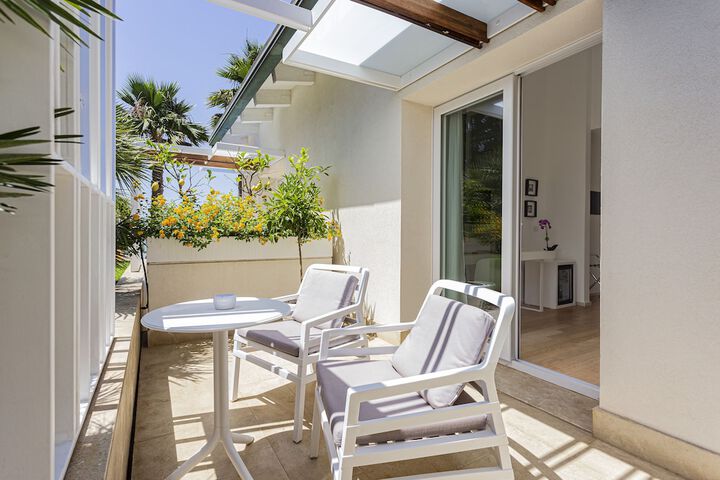 Terrace/Patio 20 of 43