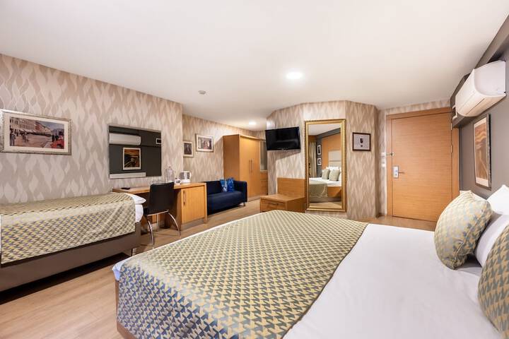 Room 62 of 120