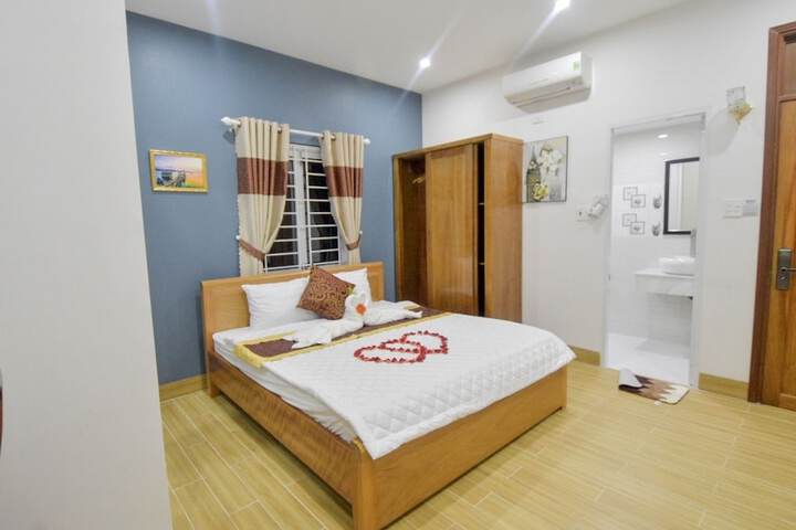 Room 9 of 41