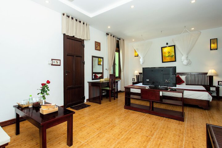 Room 27 of 71