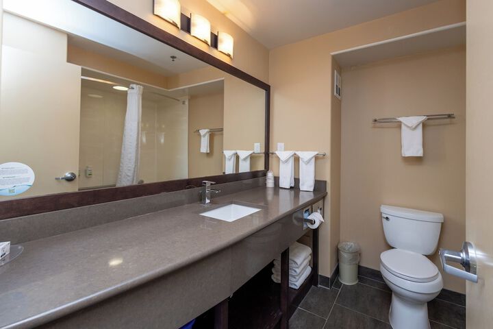 Clean Restrooms