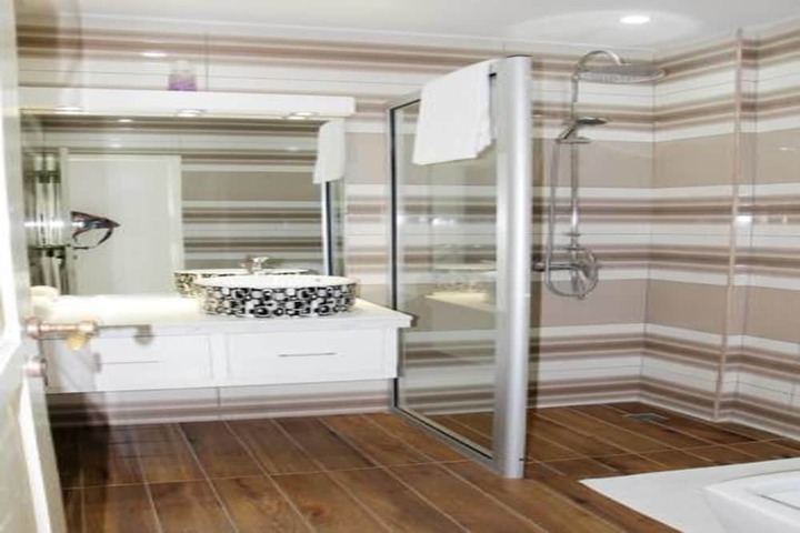 Room 20 of 30