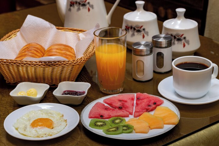 Breakfast/Coffee Service 35 of 42