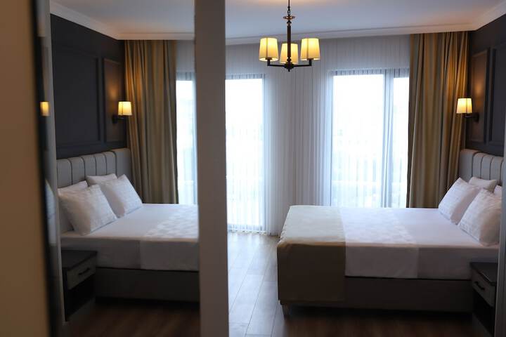 Room 11 of 27
