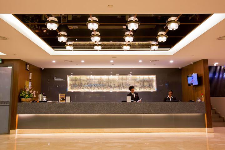 Hotel Interior 6 of 45
