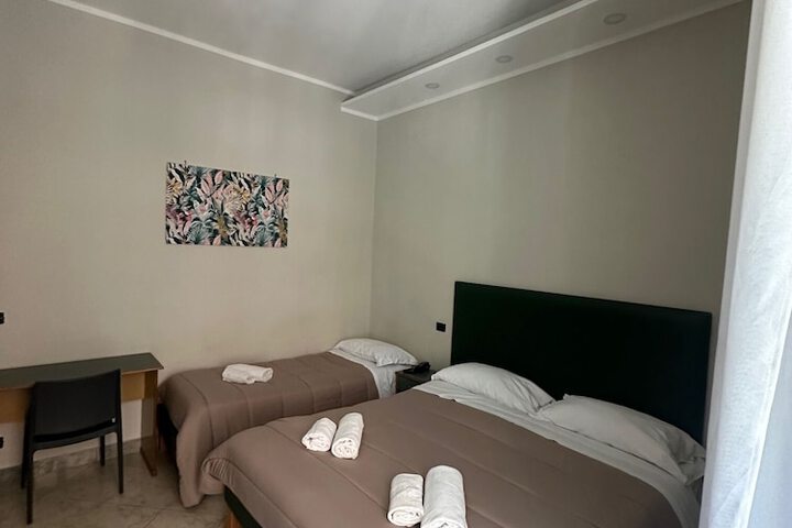 Room 3 of 14