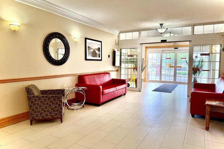 Lobby Entry