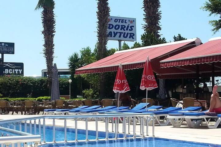 Pools & Facilities