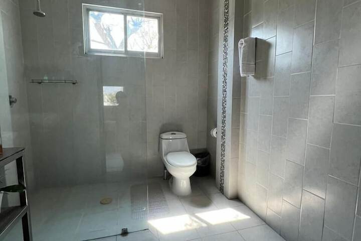 Room 115 of 165
