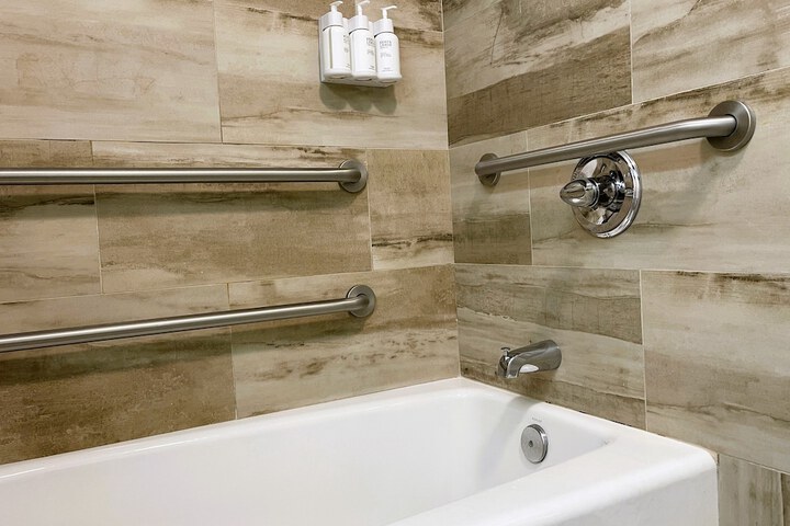 2 Double Beds Accessible (8 of 24)