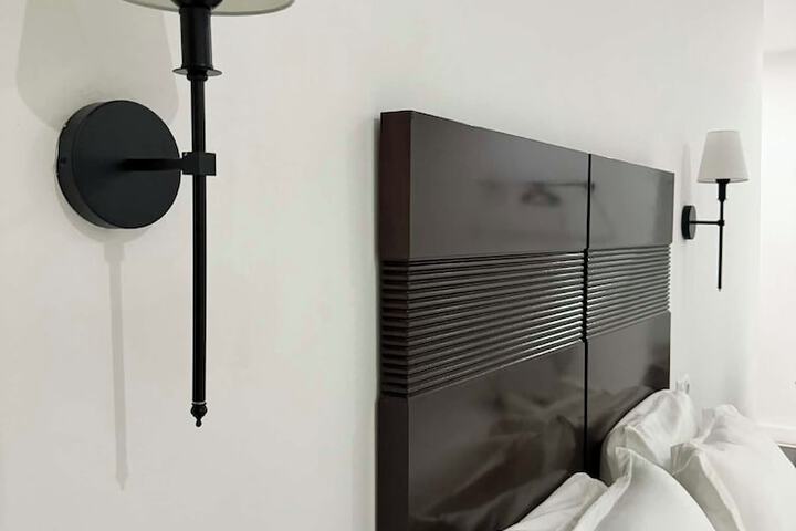 Room 19 of 48