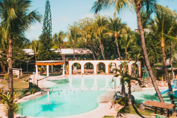 Hotel Pool