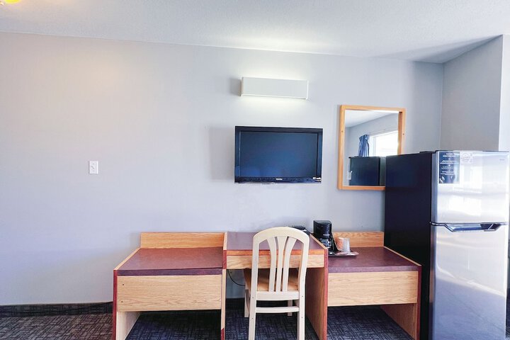 Room 5 of 29