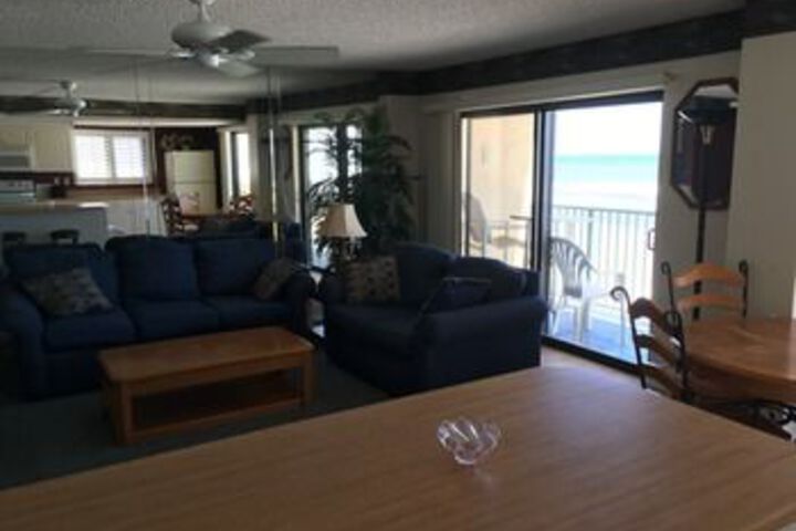 Room 15 of 21